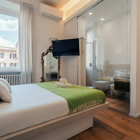 On The Tiber- Luxury House Appartement Rome